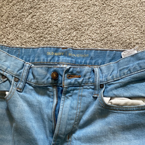 30x32 old navy slim fit jeans good condition - Picture 2 of 4